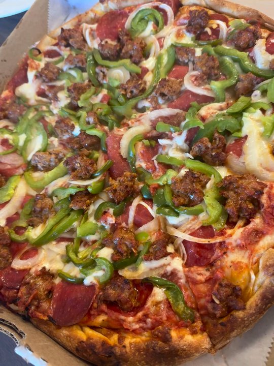 Conca D'oro Pizzeria - Look at the delicious goodness! Steaming hot! - Pizza Near Me - Pittsburgh, Pennsylvania