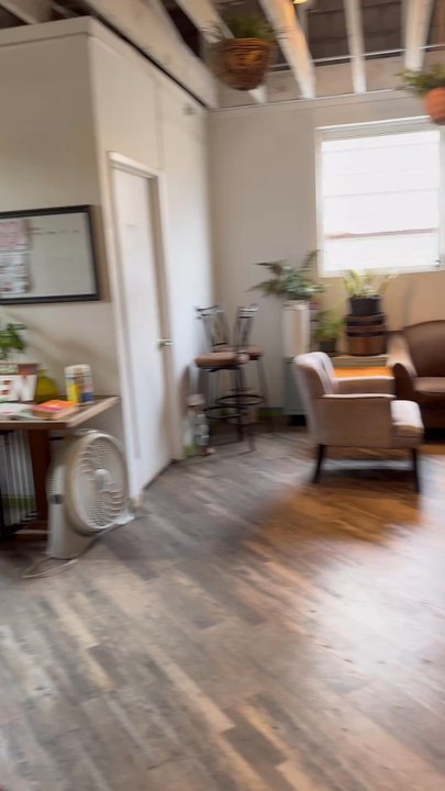 Aloha Bakehouse & Cafe - Capturing the ambiance of the upstairs seating area - Coffee & Tea Near Me - Honolulu, Hawaii