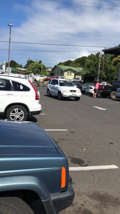 Malama Market - Entry - Grocery Near Me - Honokaa, Hawaii