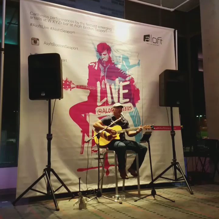 W XYZ Bar - Sample of #mattchasemusic.  Adding to the great ambiance of the Aloft Boston Seaport. - Venues & Event Spaces Near Me - Boston, Massachusetts