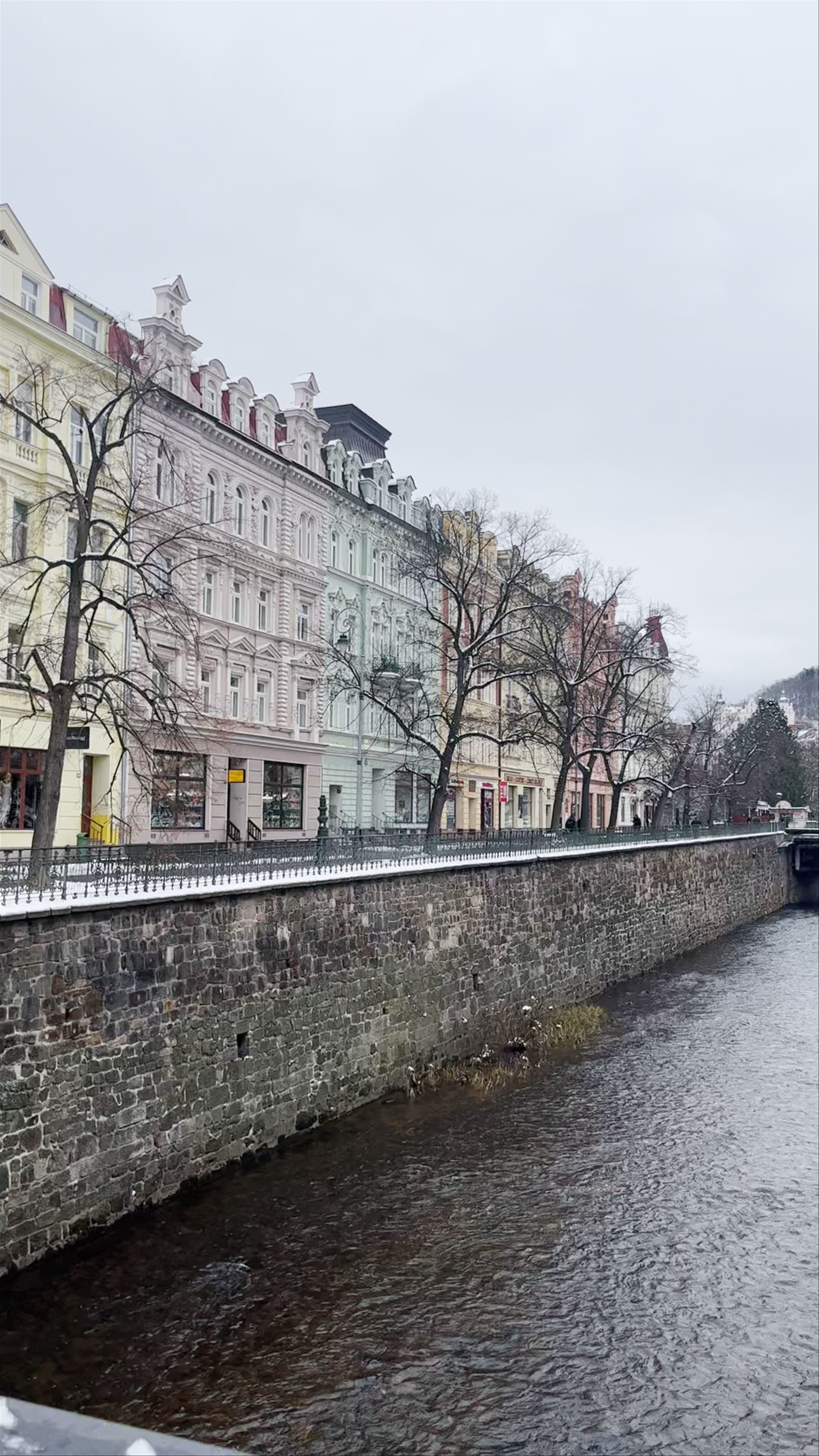Winter Stroll Along the Teplá River in Karlovy Vary