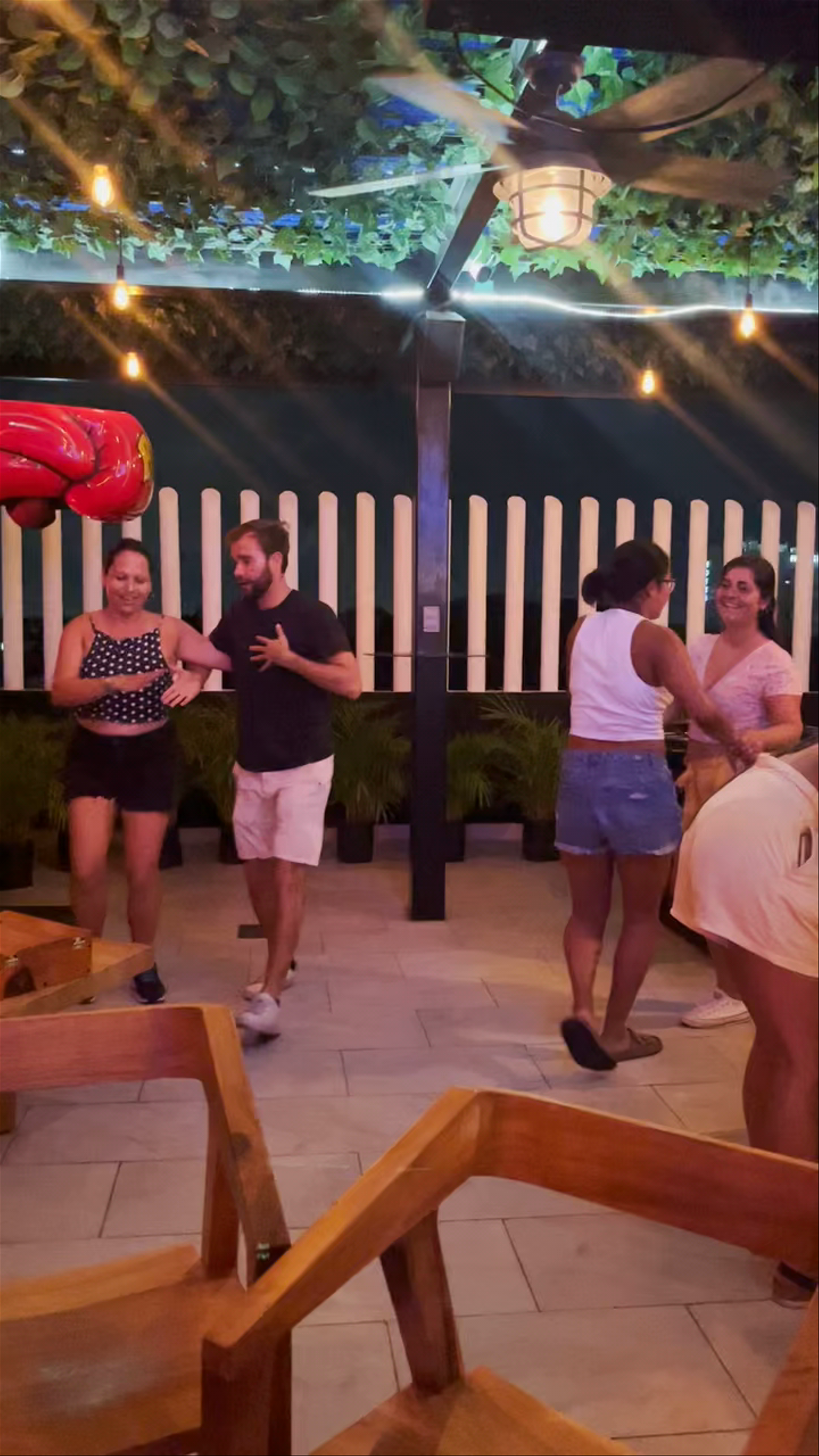 Nomads Party Hostel