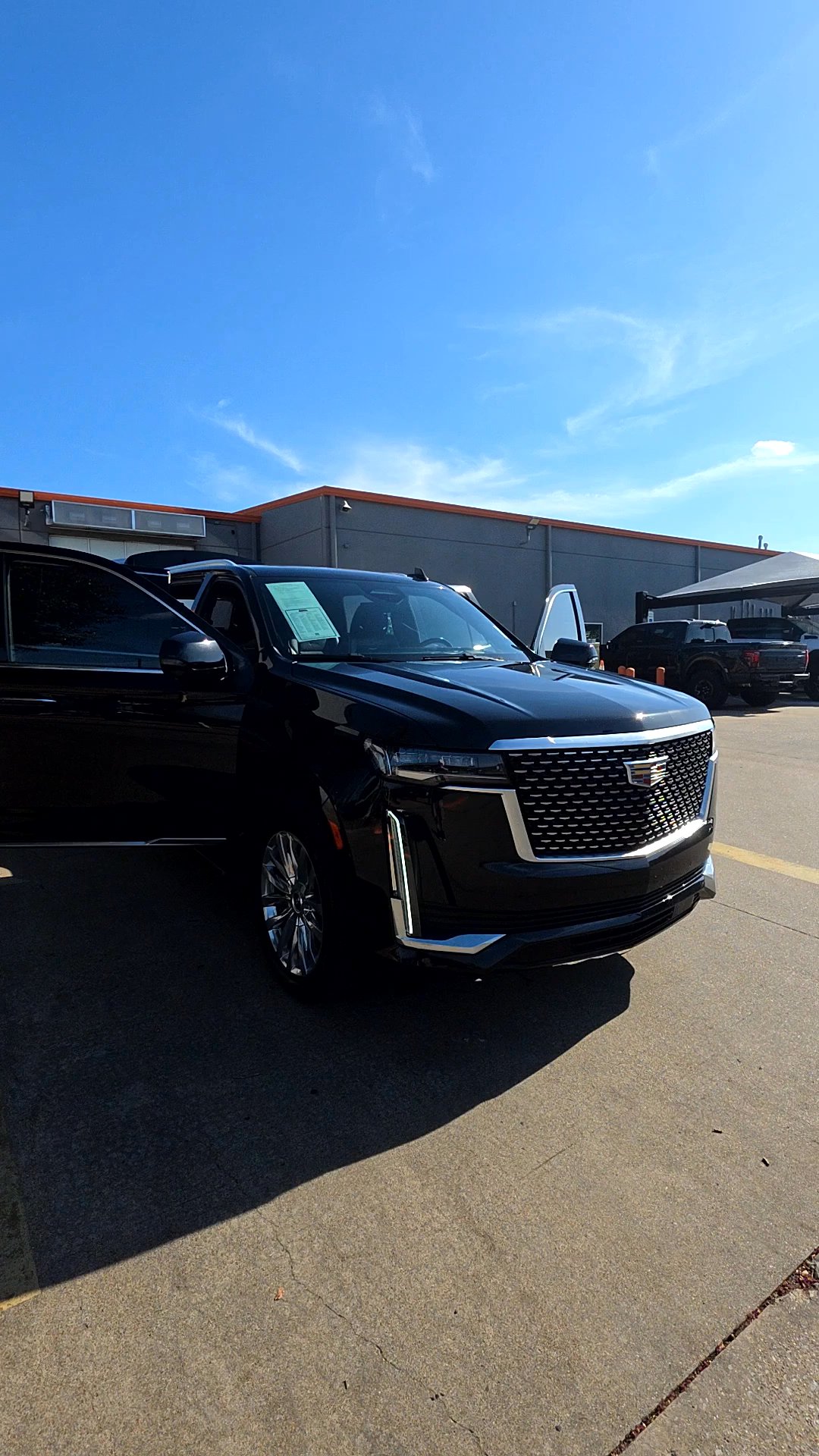 Lifted Trucks - #TX10394A - 2023 Cadillac Escalade Premium Luxury