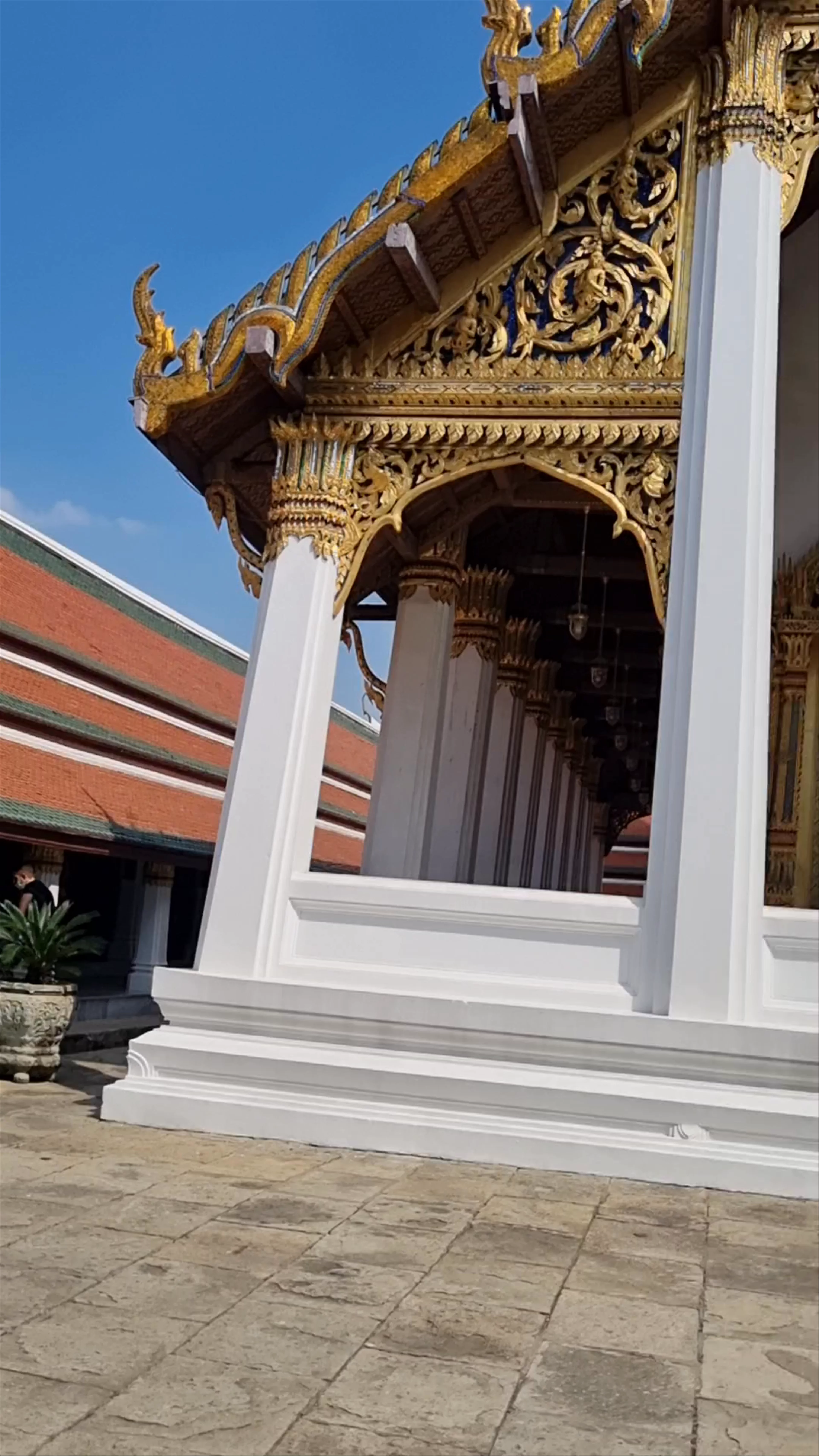 Phra Wiharn Yod, Phra Borom Maha Ratchawang