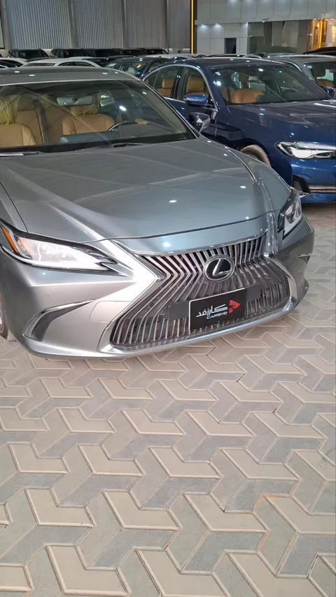 لكزس ES 350 2020