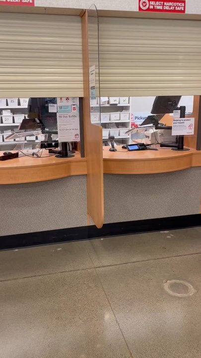 Walgreens - Opening - Cosmetics & Beauty Supply Near Me - Roseburg, Oregon