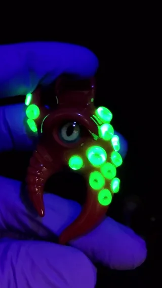 Preview pic of UV mini alien key