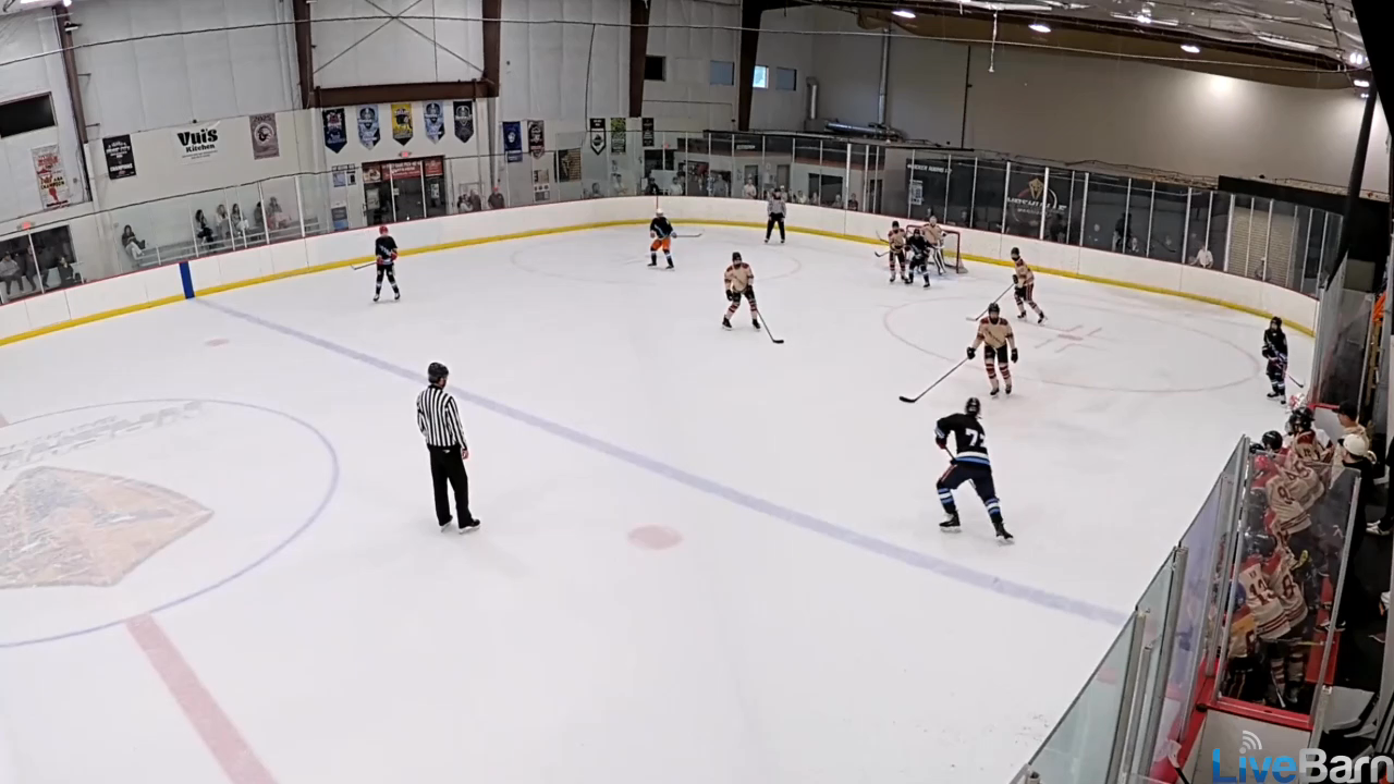 Garrett Rapplean shot from point leads to PP Goal for Battery in King of Springs Nashville !