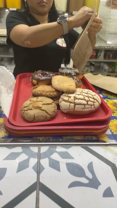 Panaderia Elizabeth - Bakeries Near Me - Norcross, Georgia