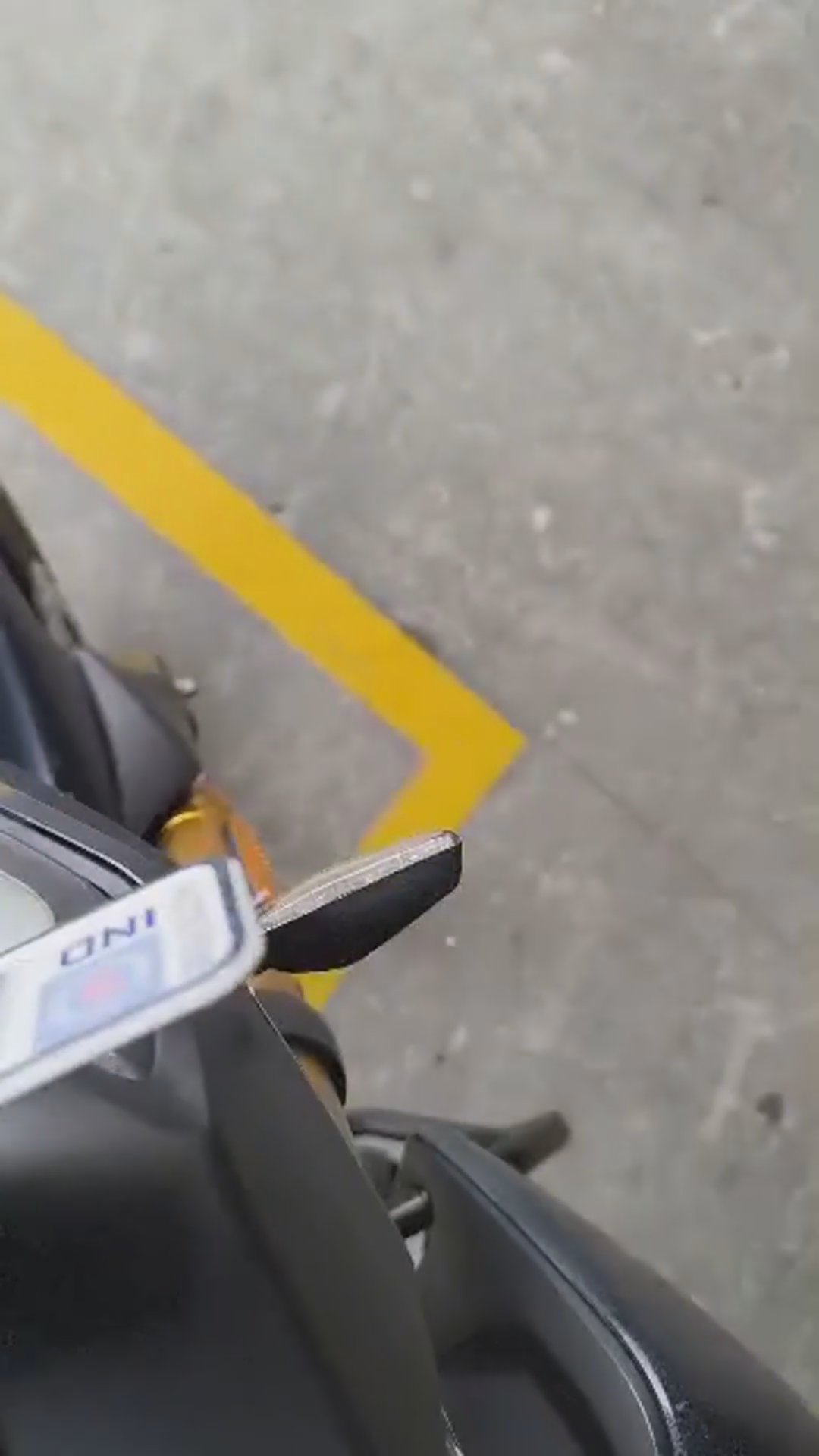 Walk-around video thumbnail