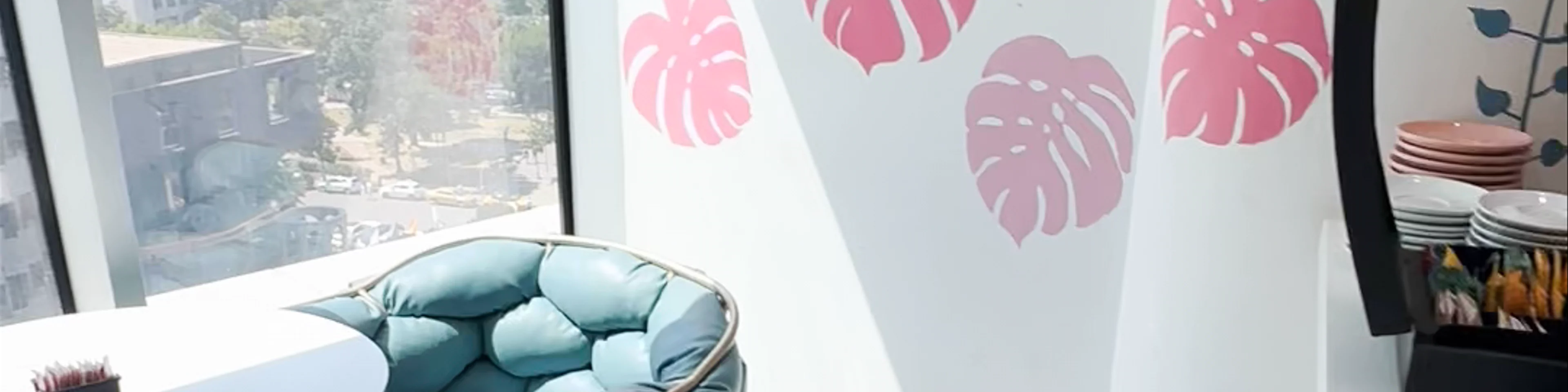 Yogurteria Tirana، Toptani Plaza