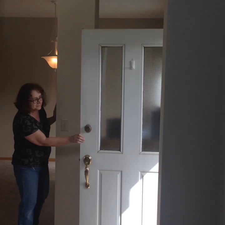 You Move Me - Mike and Kendell moving the last heavy antique at the end of a long day. Still showing amazing energy - Movers Near Me - Minneapolis, Minnesota