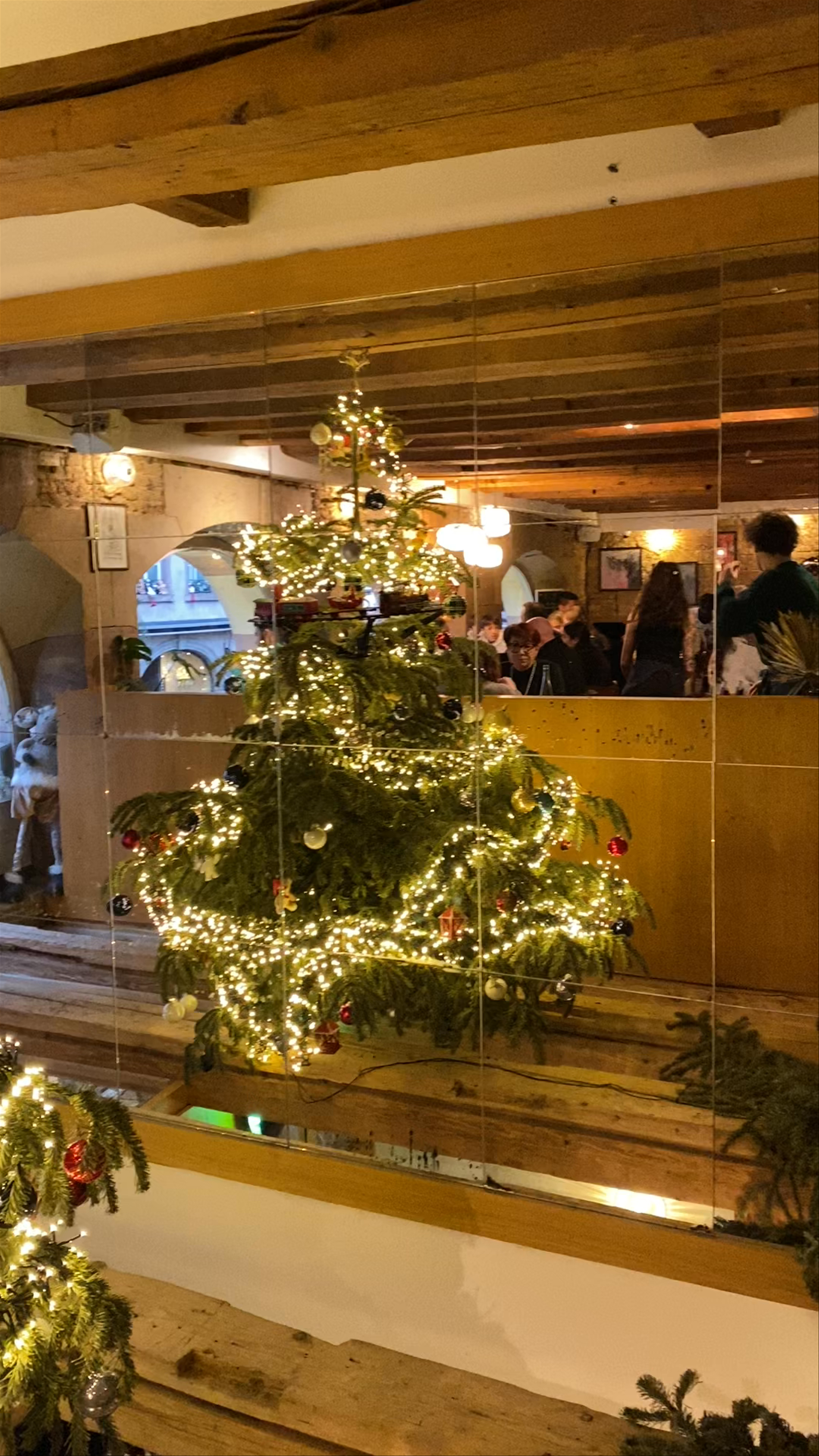 La Grande Dame: Cozy Festive Dining in Strasbourg