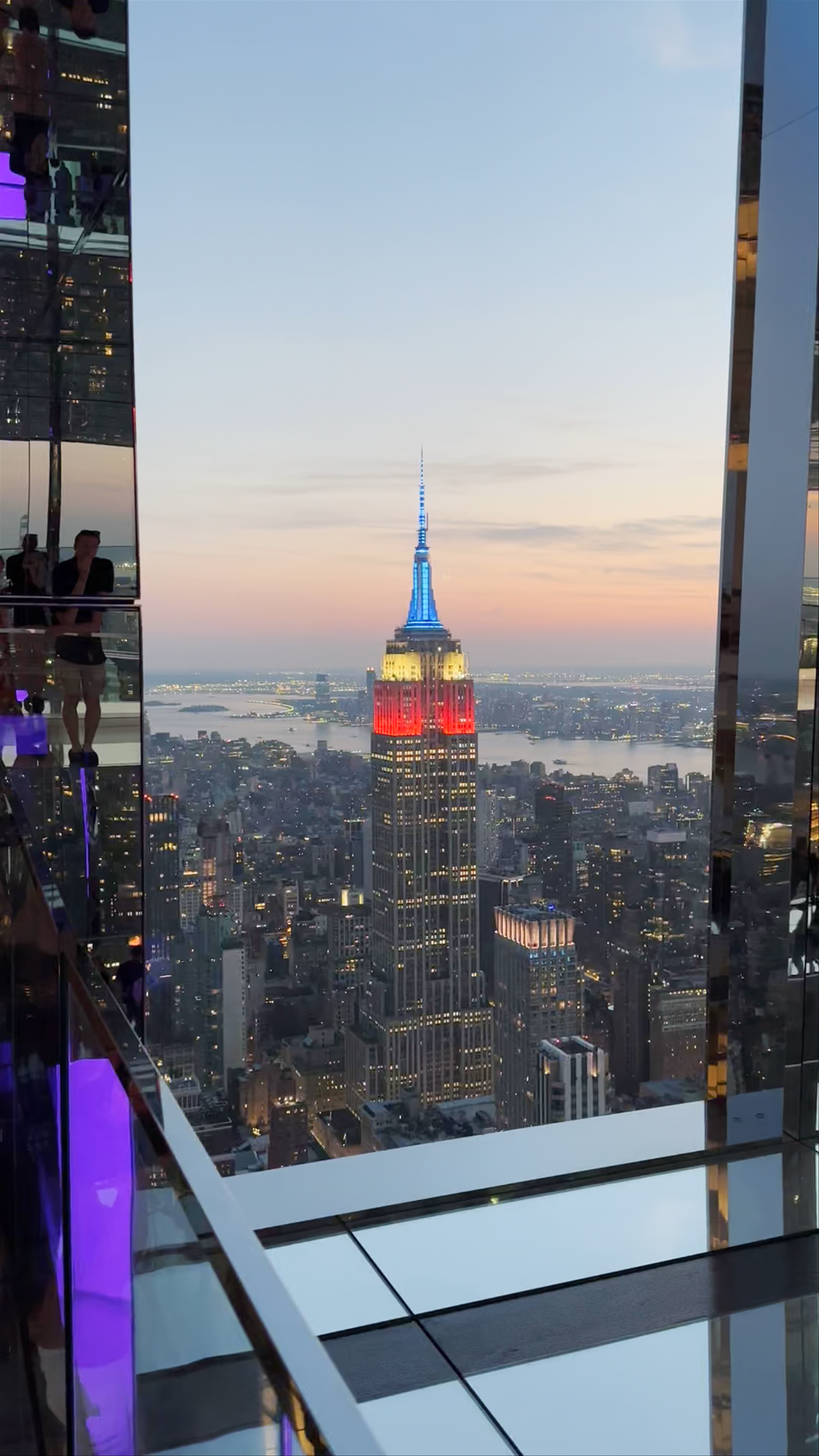 SUMMIT One Vanderbilt: Evening Views of the Empire State Building in New York City