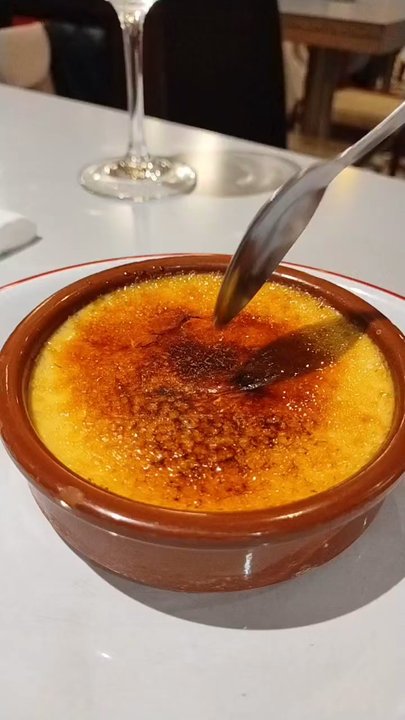 Chez Gladines - Creme brulee - Basque Near Me - Paris, 75