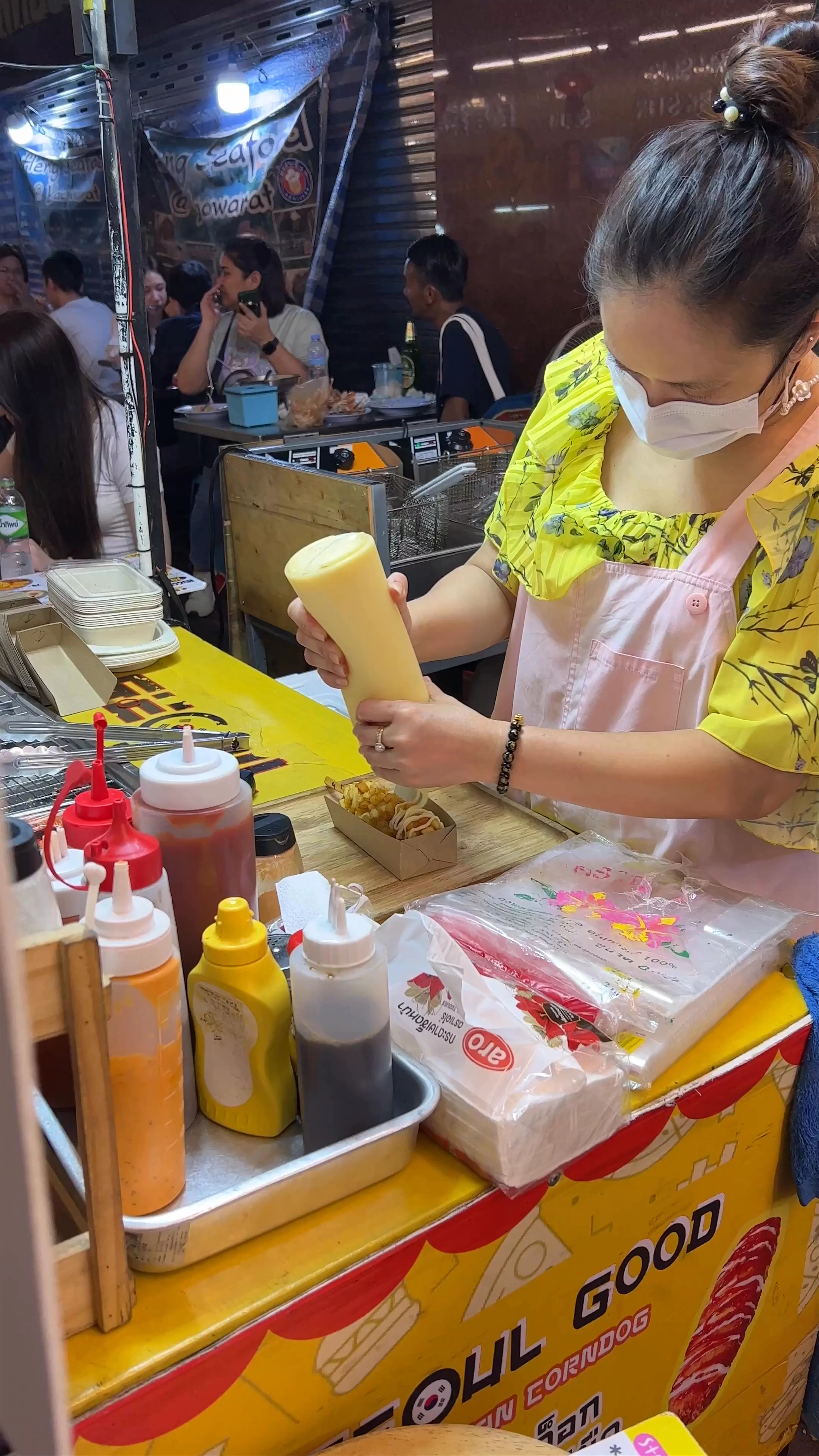 Seoul Good Corndog, Krung Thon Bridge