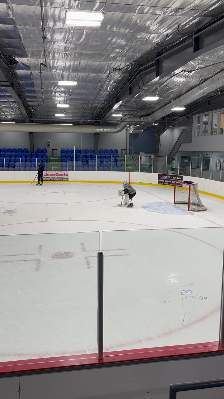 Édouard Rousselle's Skillful On-Ice Training Highlights