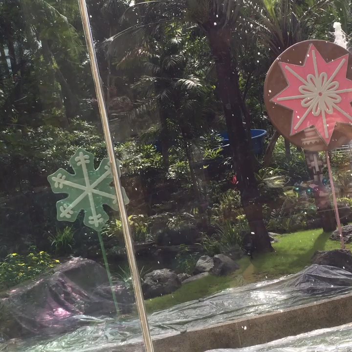 Lobby Lounge - Going the extra mile: snow machines on Christmas morning. - Cafes Near Me - Mandaluyong, NCR