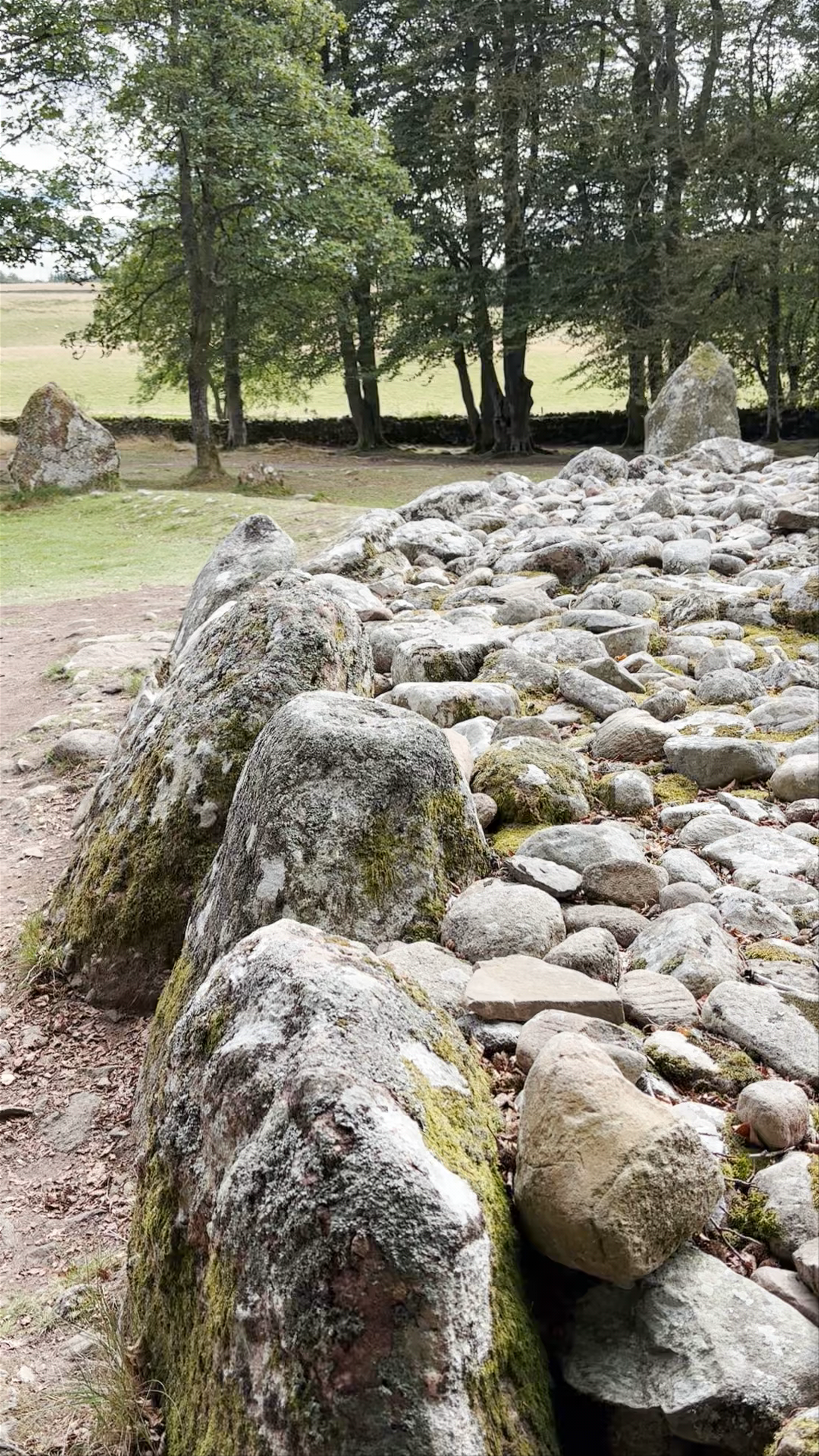 Clava Cairns