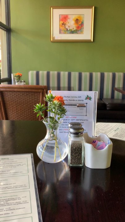 Garden Center Cafe - New American Near Me - Fallbrook, California