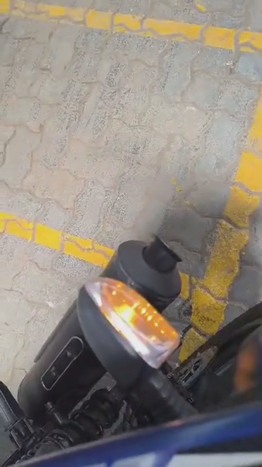 Walk-around video thumbnail
