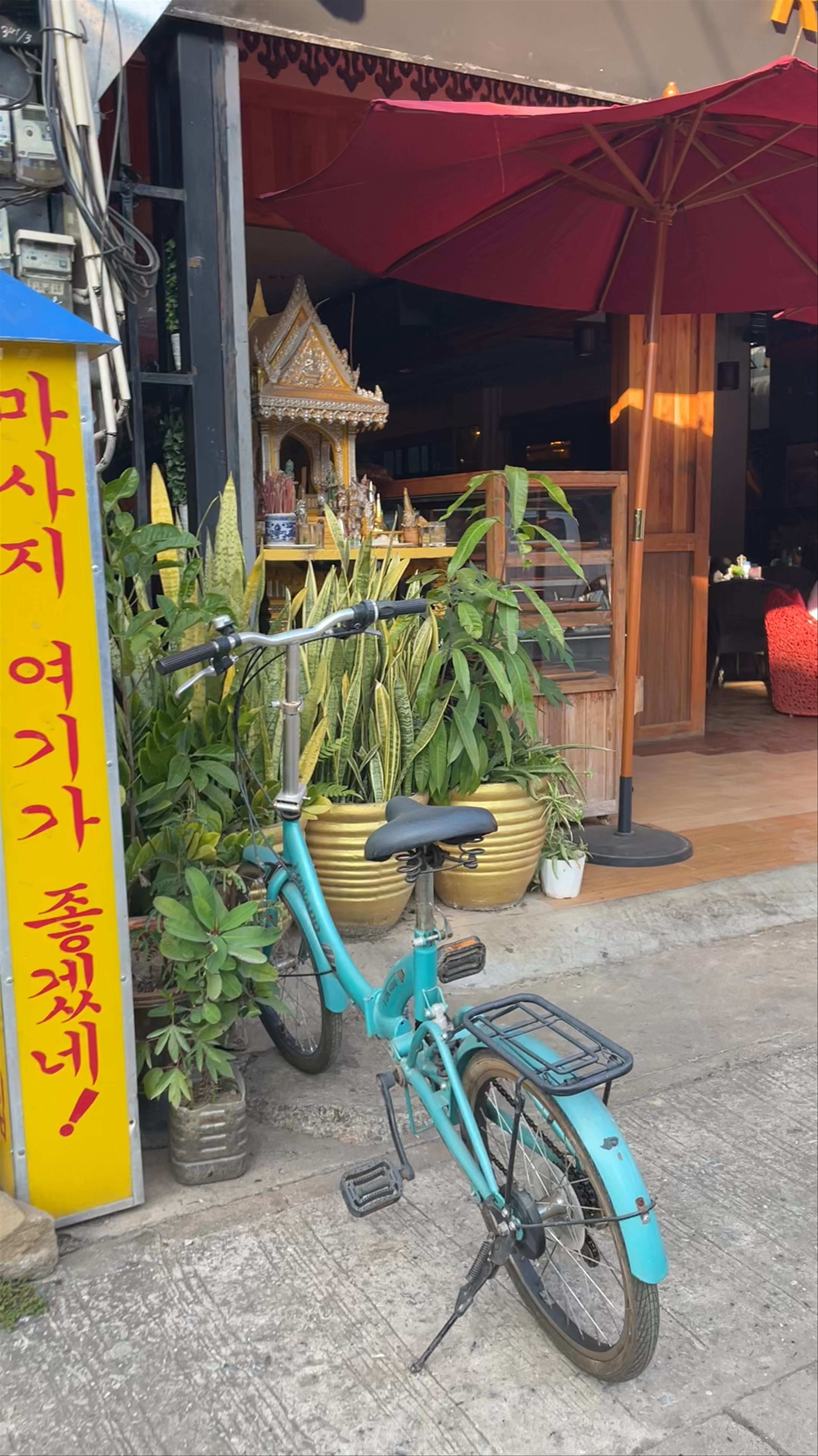 Charming Cozy Cafe Vibes at Luang Prabang Bakery in Vang Vieng, Laos