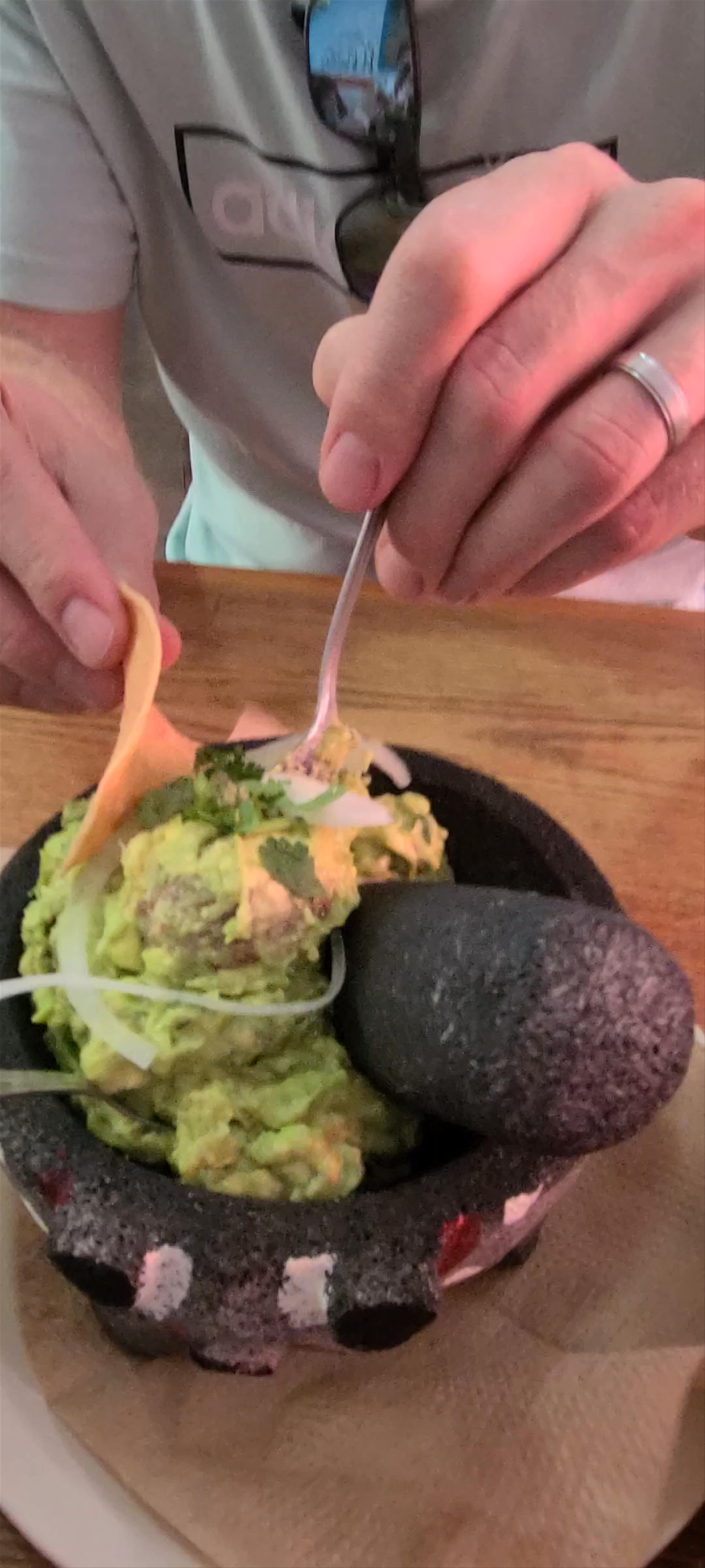 Authentic Guacamole Experience at EL CHULETÓN, Playa del Carmen