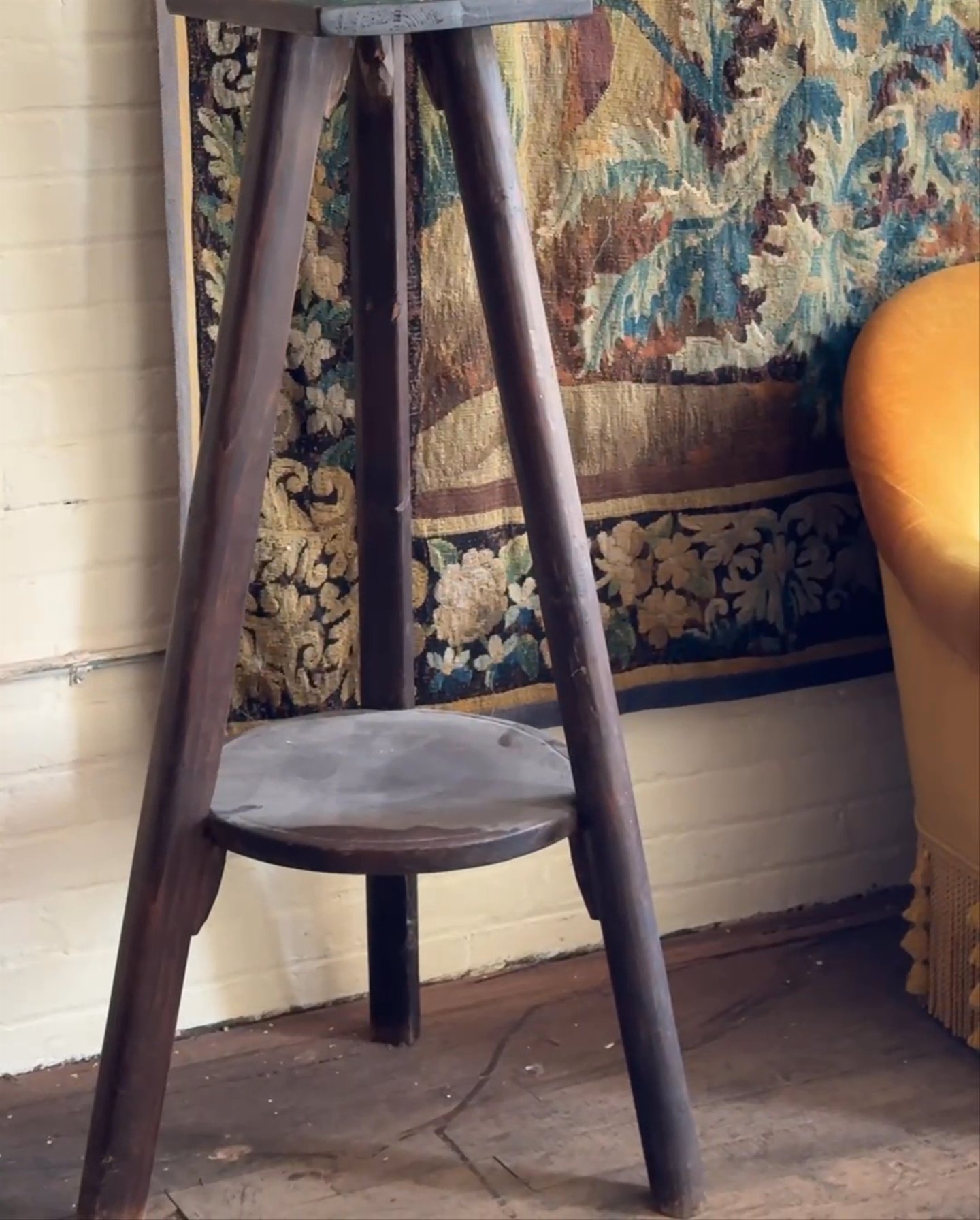 Wood Pedestal