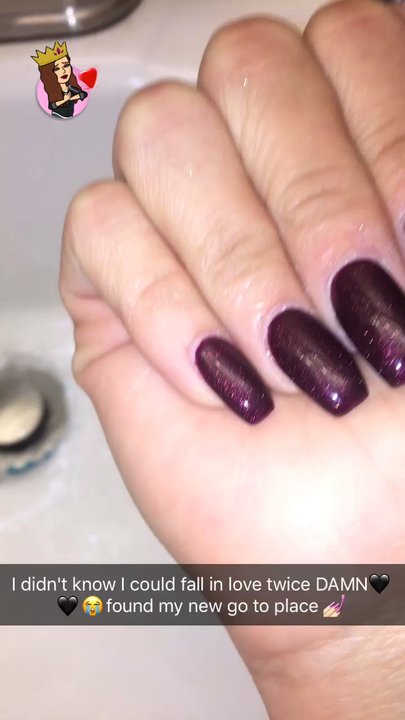 iNails - My color changing mood nails! $35 love them they have about 14-15 shades to choose from not many but they're all gorgeous - Nail Salons Near Me - Simi Valley, California
