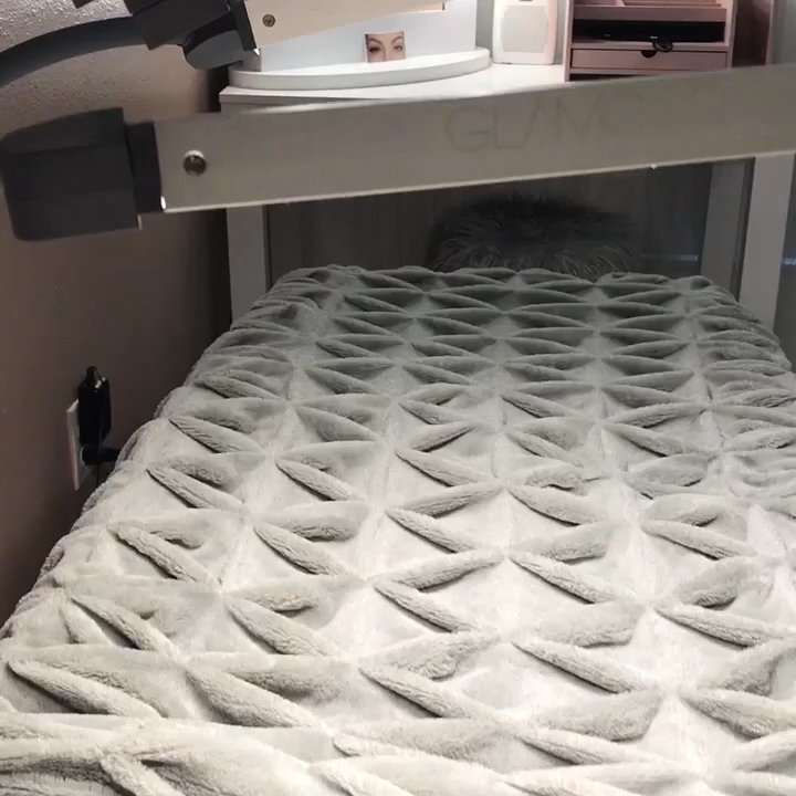 Effortless Esthetics - Lash Room Visuals - Eyelash Service Near Me
