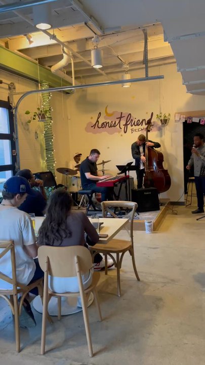 Honest Friend Brewing - Jazz music the third Thursday of the month - Brewpubs Near Me - Columbus, Ohio