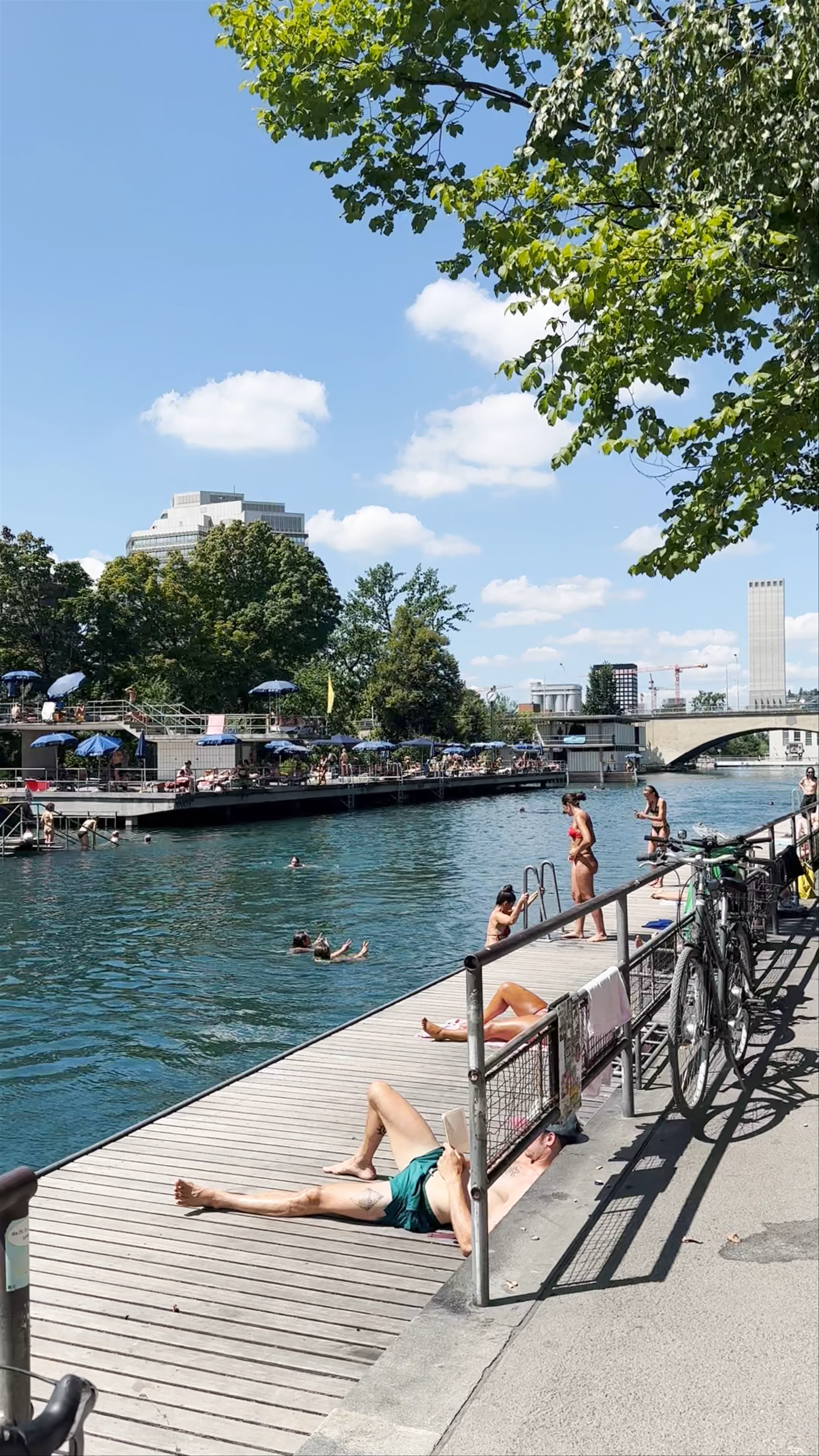 River Lounge