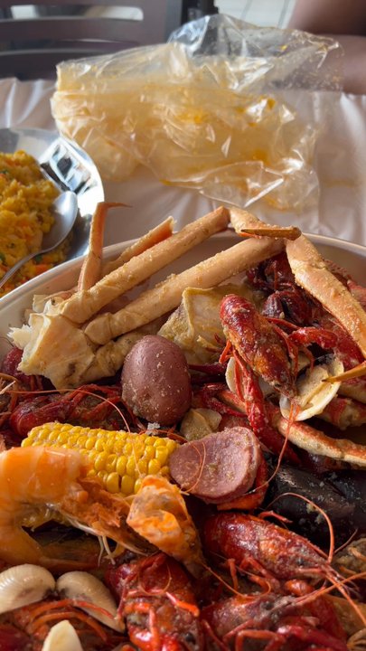 King Crab Paradise - This food is super good... Nice clean place.. Service Was Great.. I'm Coming Back Again - Seafood Near Me - Arlington, Texas