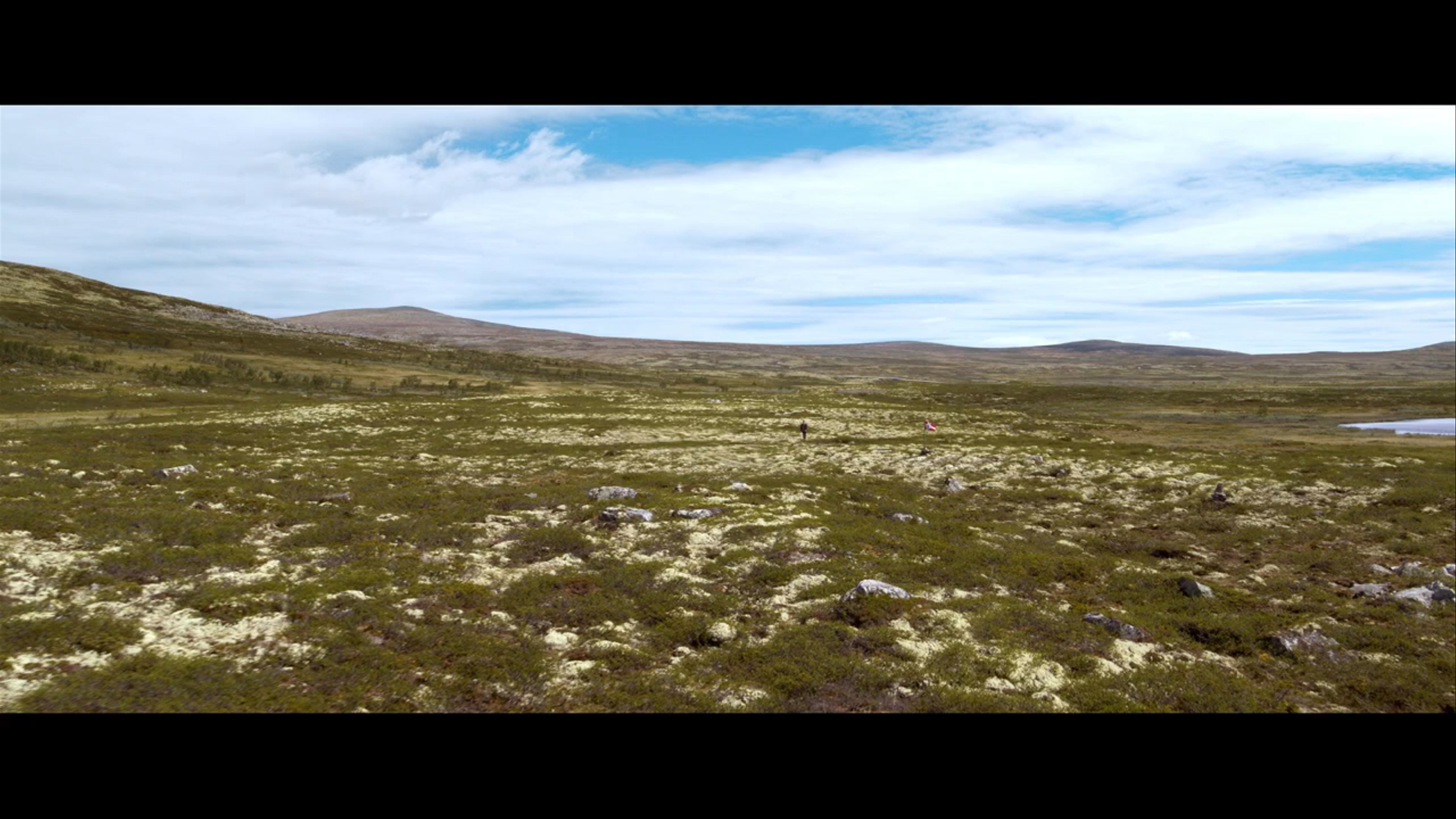 Drone: DJI Inspire 2 / Steadi providing aerial cinematography for Gi drømmen en sjanse for Norsk Tipping, demonstrating High-speed tracking capabilities and cinematic aerial storytelling.