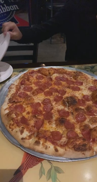 Spinelli's Pizza - Pizza Near Me - Tempe, Arizona