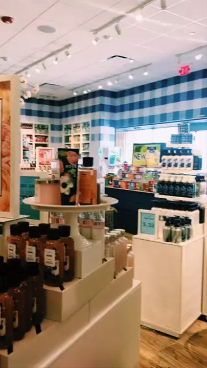 Bath & Body Works - Cosmetics & Beauty Supply Near Me - Selden, New York