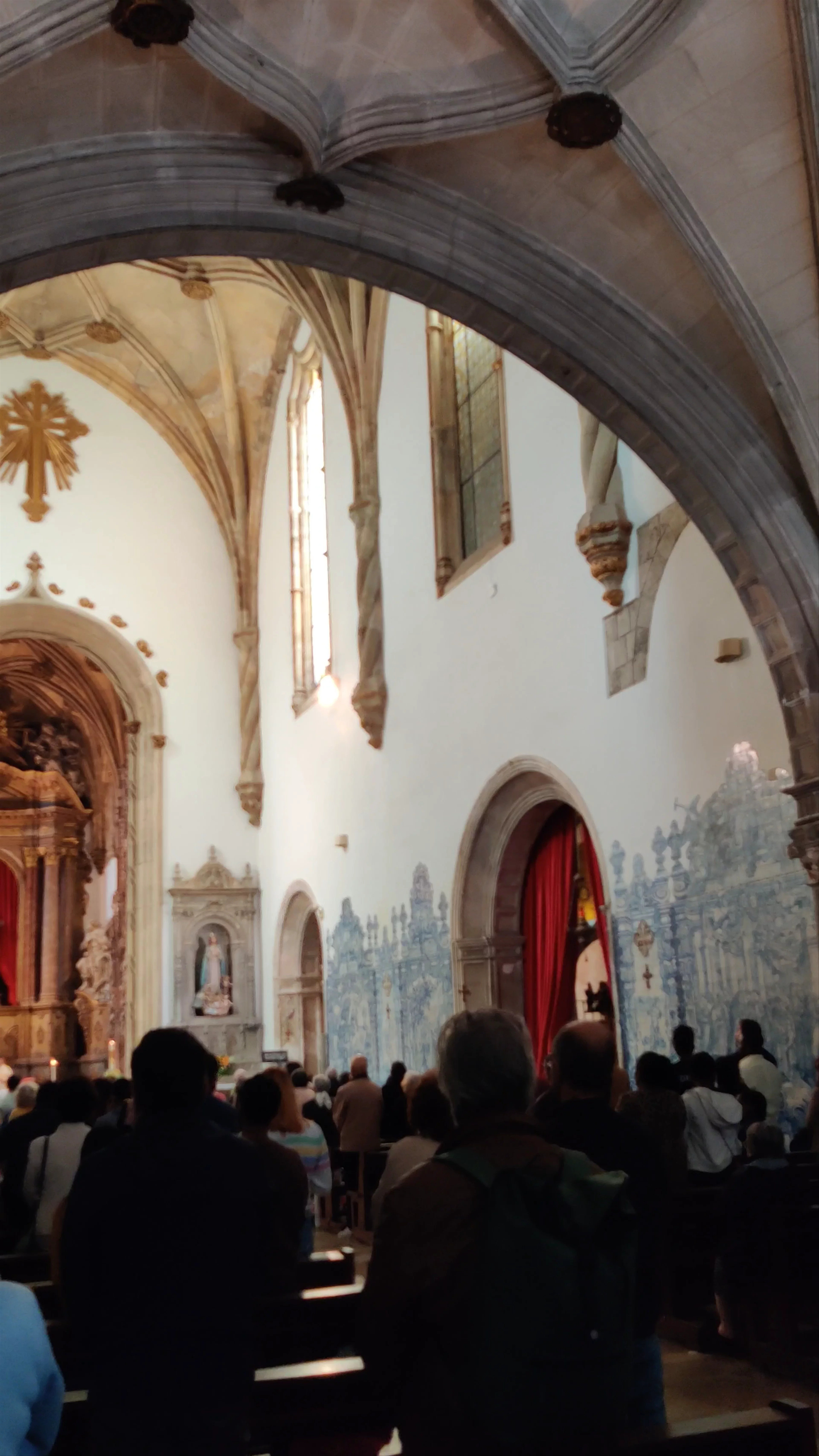 Igreja de Santa Cruz, Praça 8 de Maio, Coimbra, Portugal