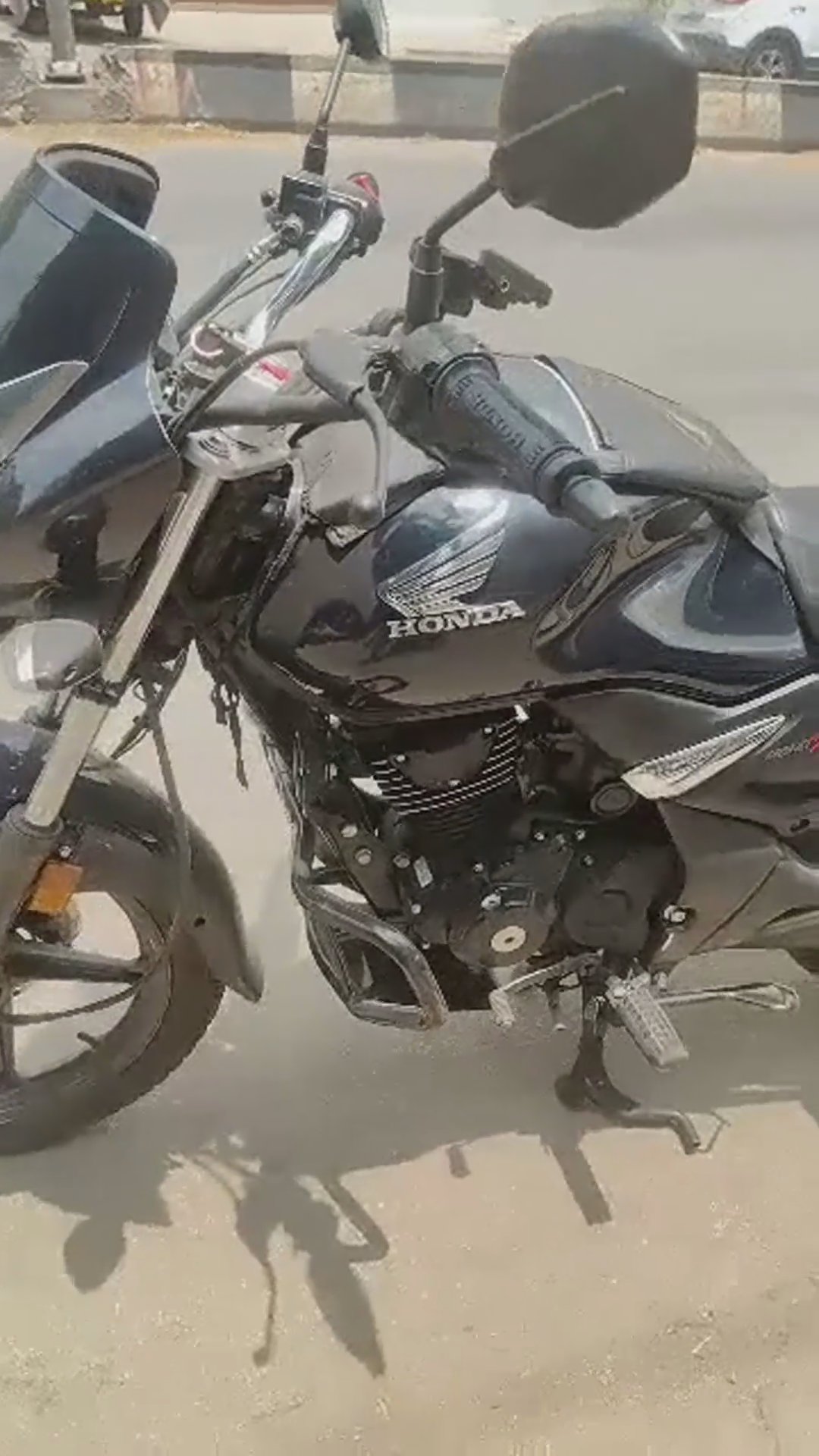 Walk-around video thumbnail