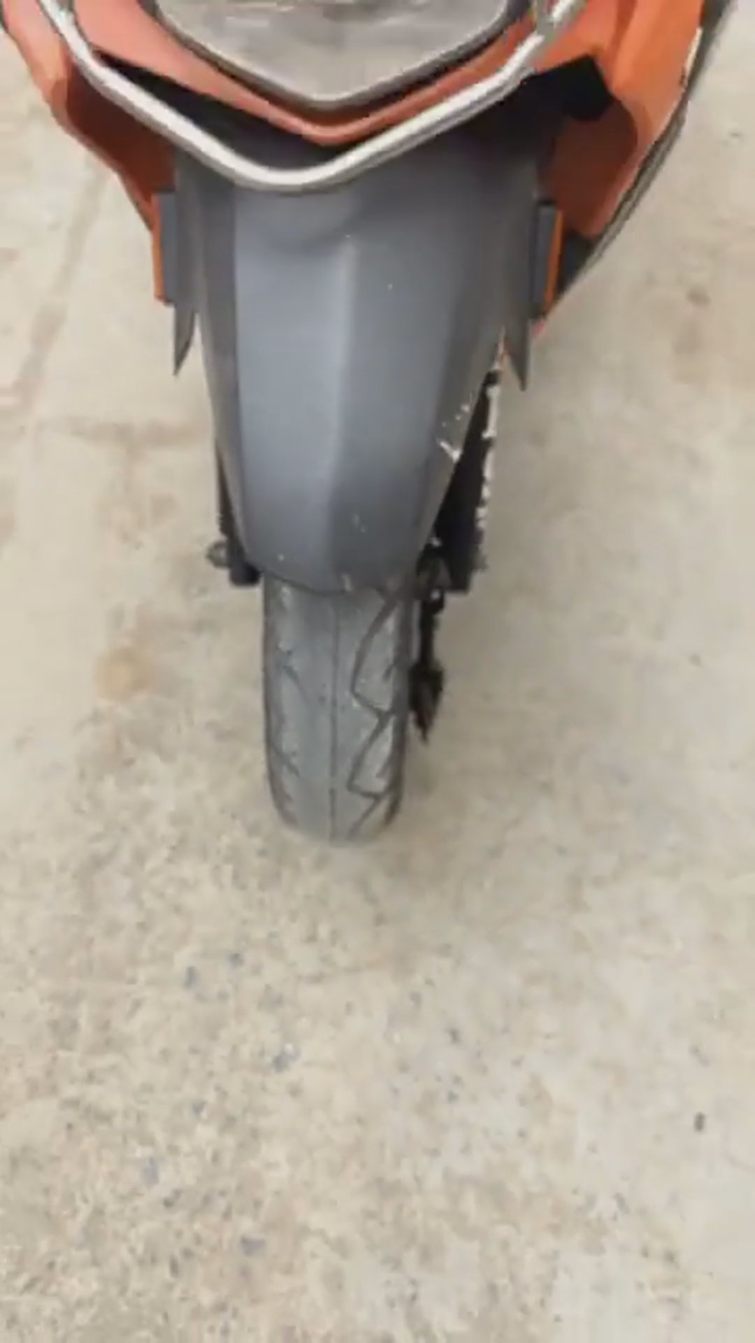 Walk-around video thumbnail