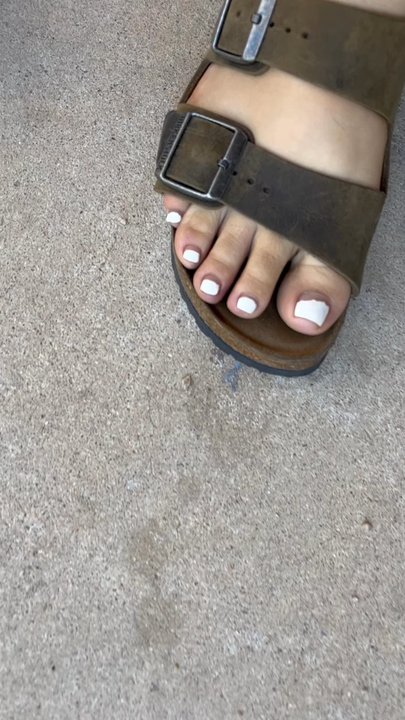 Serenity Nails Spa - Infected toe nails - Nail Salons Near Me - Tucson, Arizona