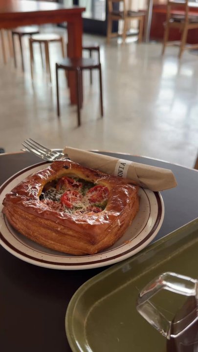 Junia Café - Coffee & Tea Near Me - Gardena, California