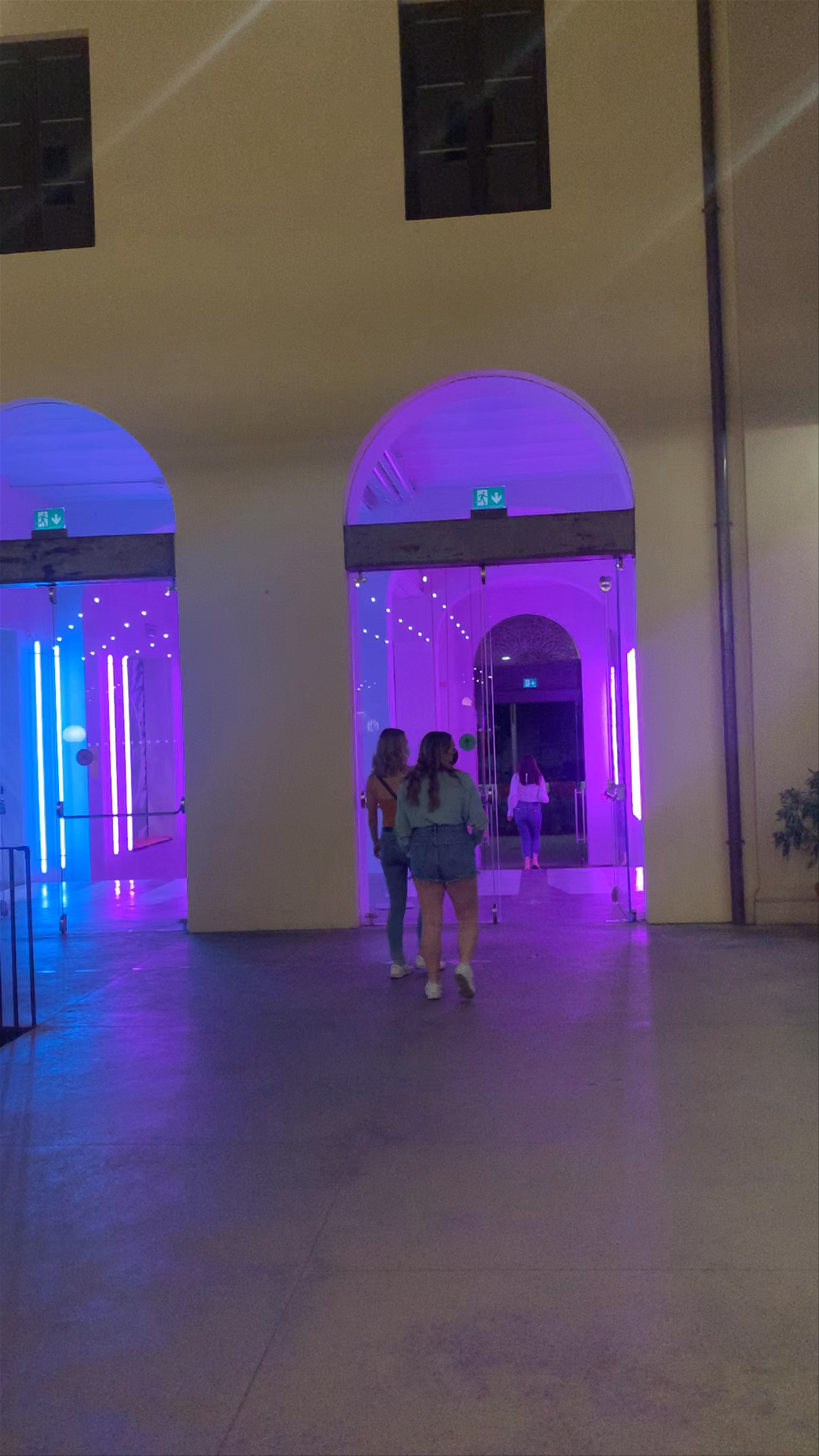 Viale Spartaco Lavagnini Nightlife and Urban Vibes in Florence