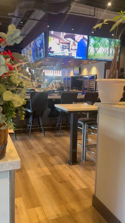 Giuseppe's Bar & Grille - Italian Near Me - Henderson, Nevada