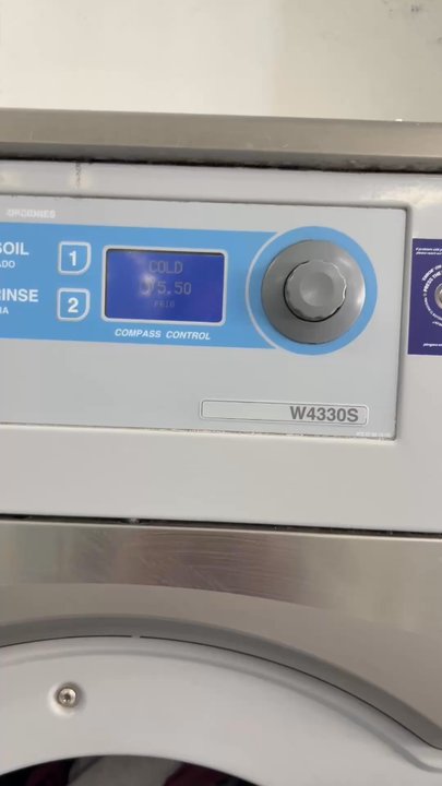Citrus Coin Laundry - Washers don't work will swallow your money and there's no workers there to help or refund you - Laundromat Near Me - Fontana, California