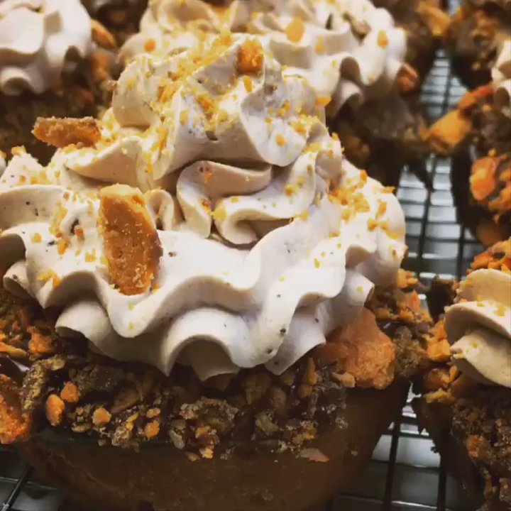 Momo's Donuts - Butter Finger ;) - Breakfast & Brunch Near Me - Sherman, Texas