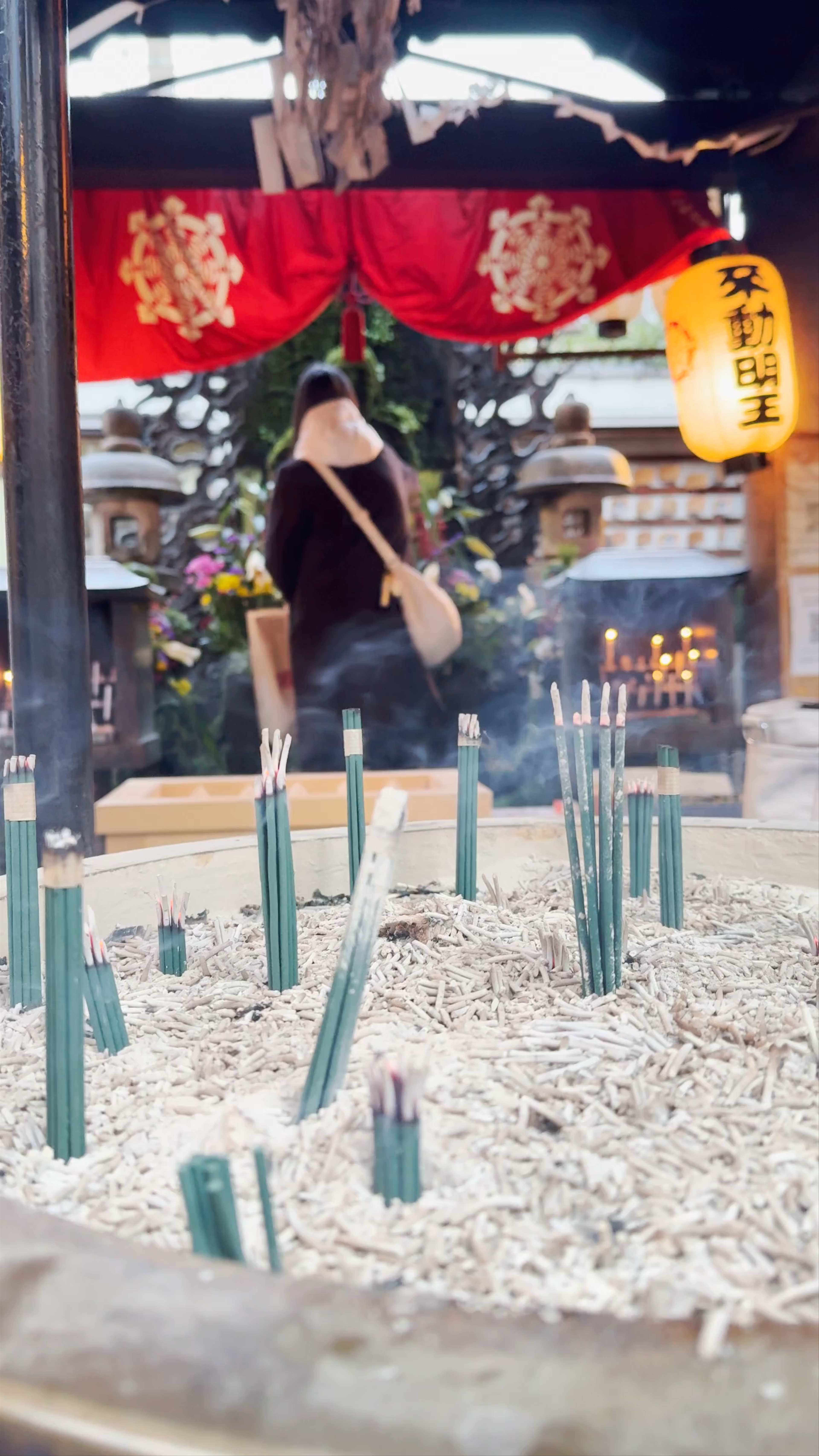 Hosendoji Temple: A Quiet Moment of Reflection in Osaka