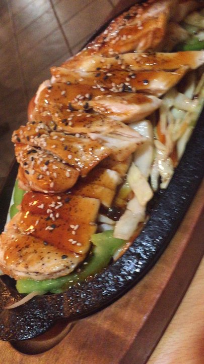 Hana Sushi - Sizzling chicken terriyaki - Japanese Near Me - Manchester, Connecticut