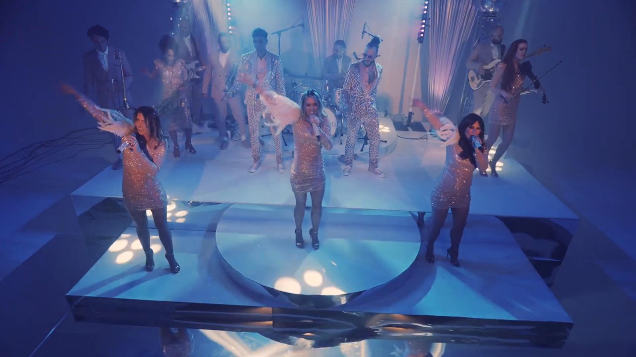 Solid Gold - Don't Start Now - video 5