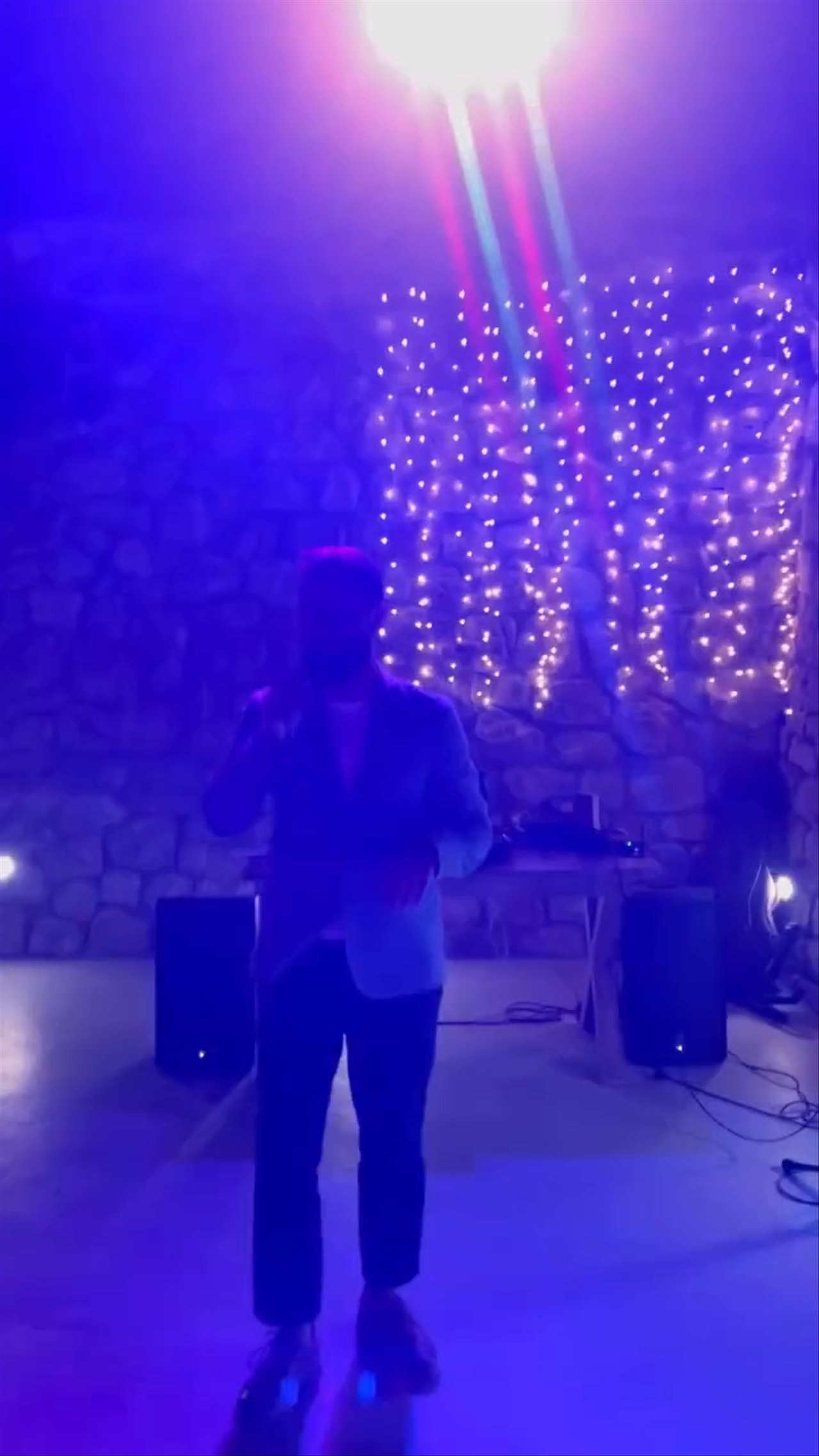 Louis Joun @ El Viento Santorini - video