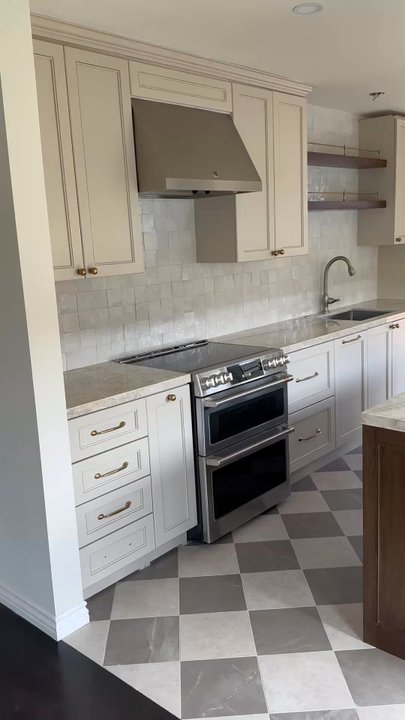 SoCal Kitchen Cabinets - Cabinetry Near Me - Los Angeles, California
